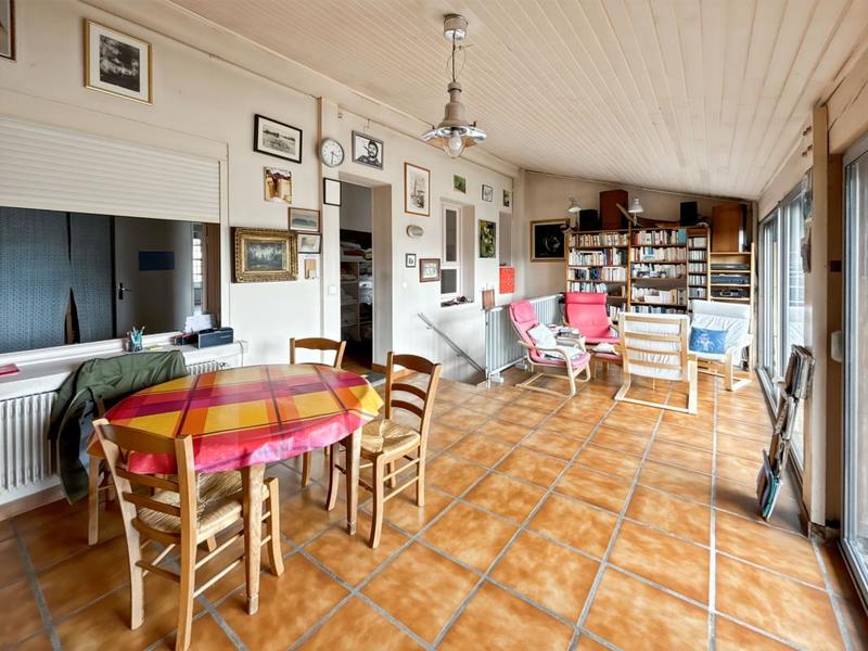 Maison - 174 m² - 6 pièces