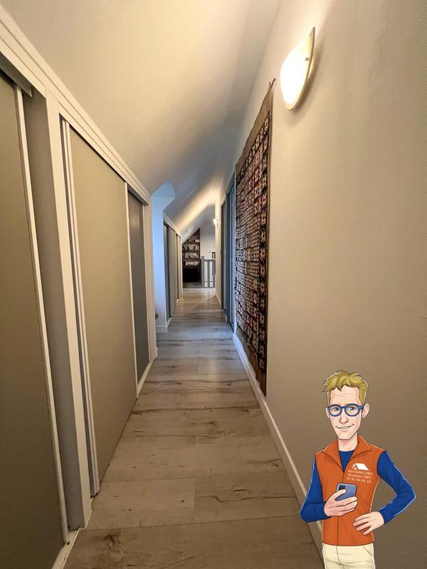 Maison ancienne - 295 m² - 7 pièces