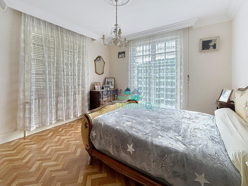 Maison - 104 m² - 4 pièces