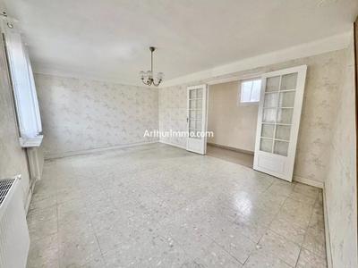 Appartement - 77 m² - 3 pièces