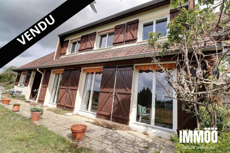 Maison - 137 m² - 5 pièces
