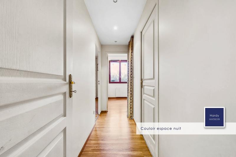 Appartement - 64 m² - 3 pièces