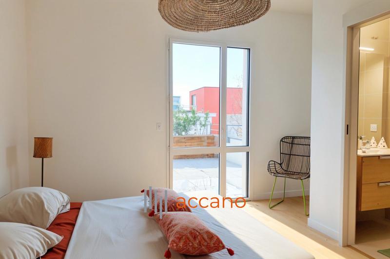 Appartement - 96 m² - 4 pièces