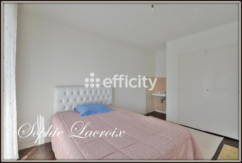 Appartement - 82 m² - 5 pièces