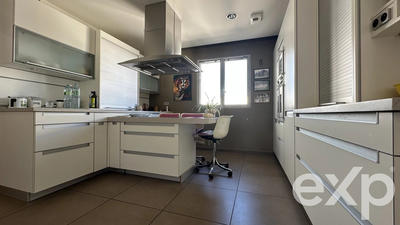 Appartement - 156 m² - 4 pièces