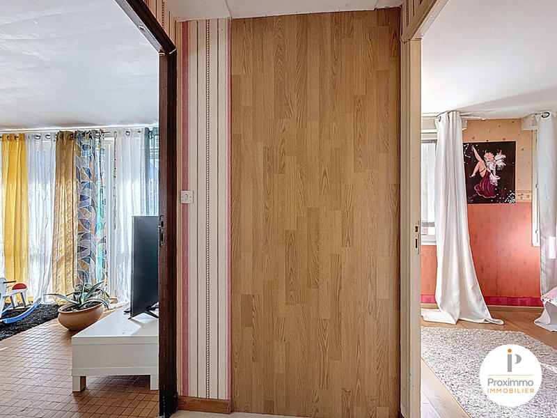 Immeuble - 84 m² - 5 pièces