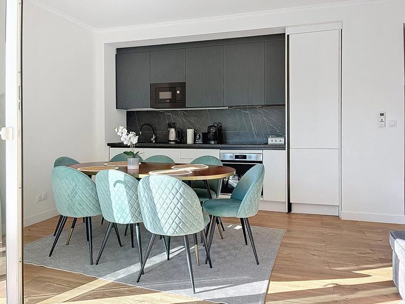 Appartement - 85 m² - 4 pièces