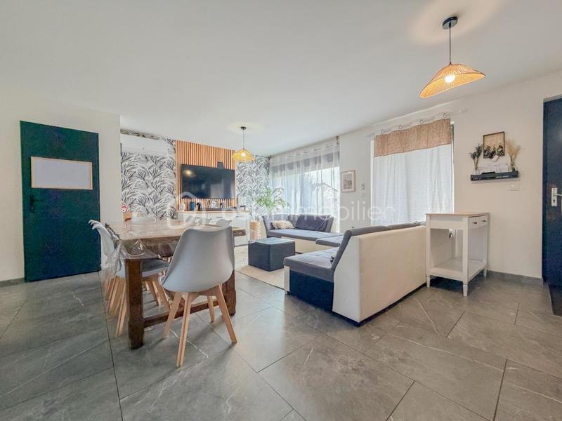 Maison - 100 m² - 4 pièces