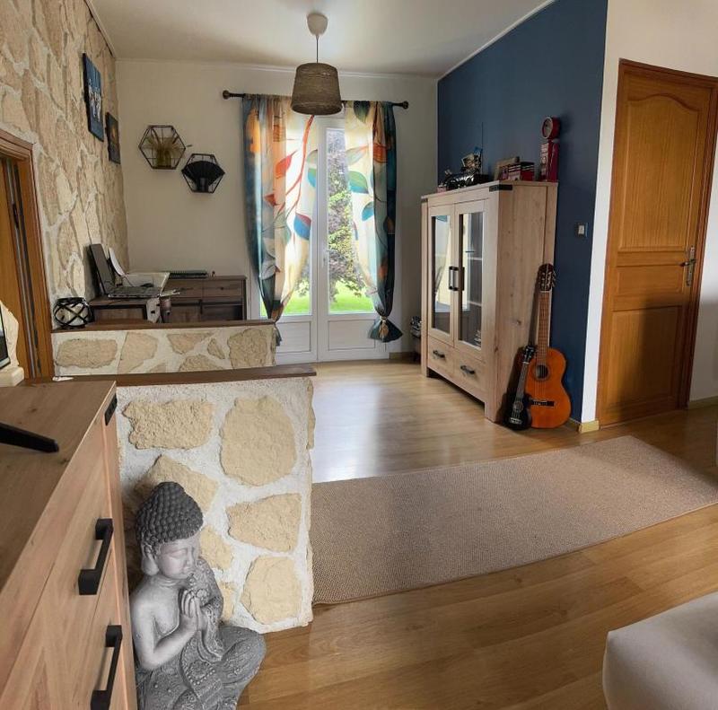 Pavillon - 95 m² - 4 pièces