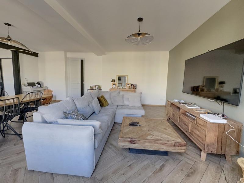 Appartement - 138 m² - 5 pièces