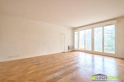 Appartement - 106 m² - 5 pièces