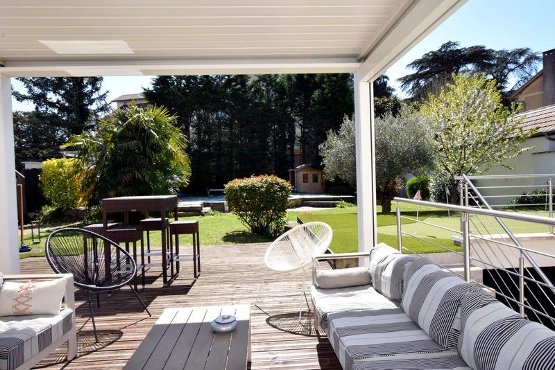 Maison - 172 m² - 8 pièces