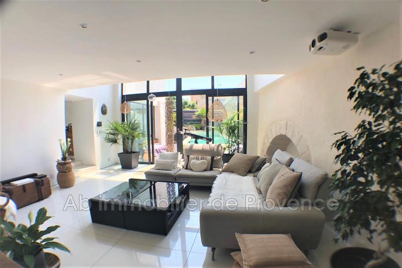 Maison de village - 288 m² - 6 pièces