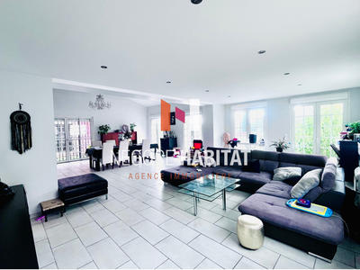 Villa - 280 m² - 7 pièces