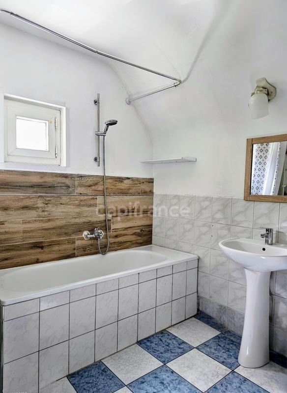 Maison - 92 m² - 4 pièces