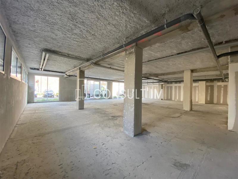 Local d'activité / Entrepôt - 347 m²
