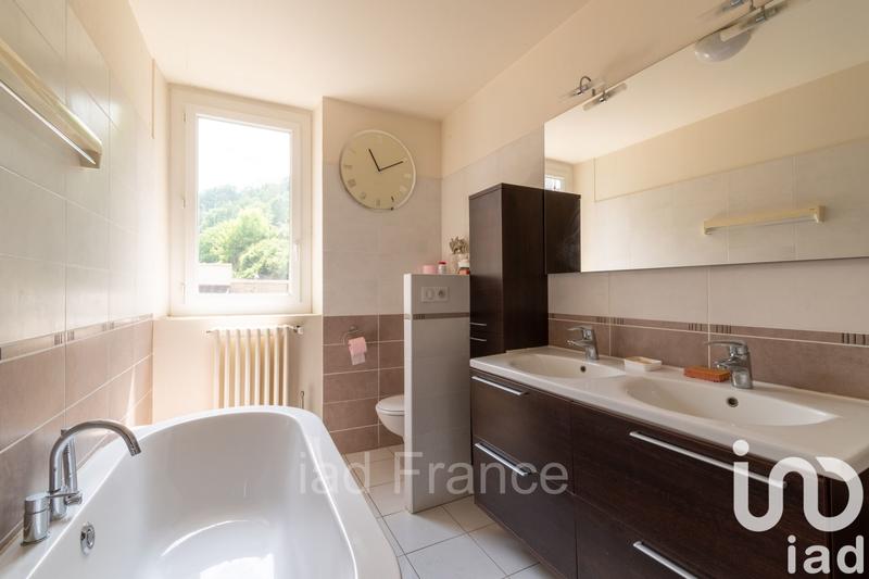 Maison - 162 m² - 5 pièces