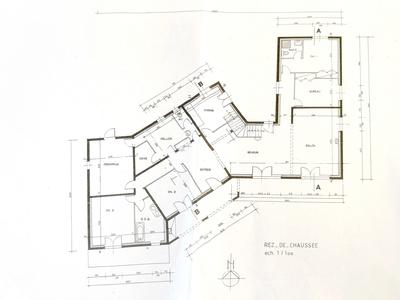 Maison - 190 m² - 8 pièces