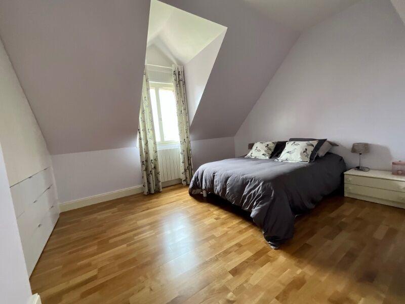 Maison - 171 m² - 5 pièces