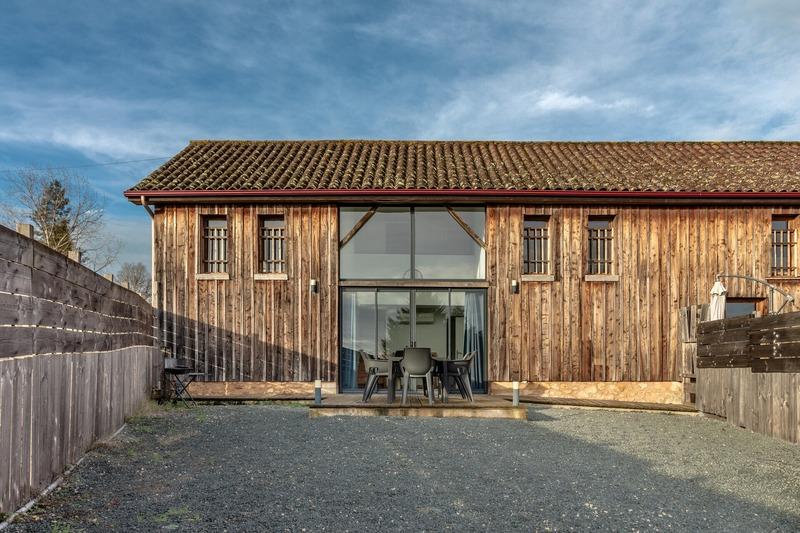 Propriété - 564 m² - 16 pièces