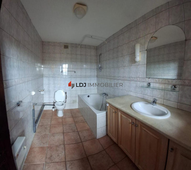 Appartement - 76 m² - 3 pièces