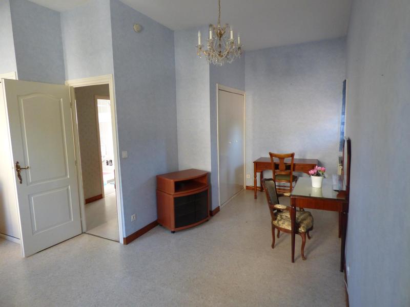 Maison - 104 m² - 4 pièces