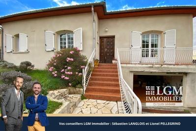 Maison - 170 m² - 6 pièces