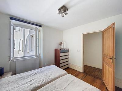 Appartement - 84 m² - 3 pièces