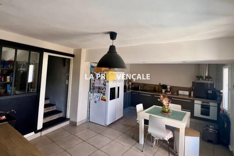 Maison - 84 m² - 4 pièces