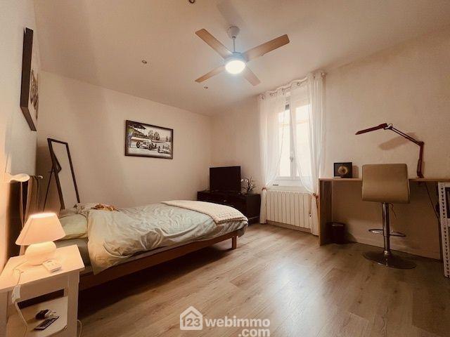 Maison - 224 m² - 6 pièces