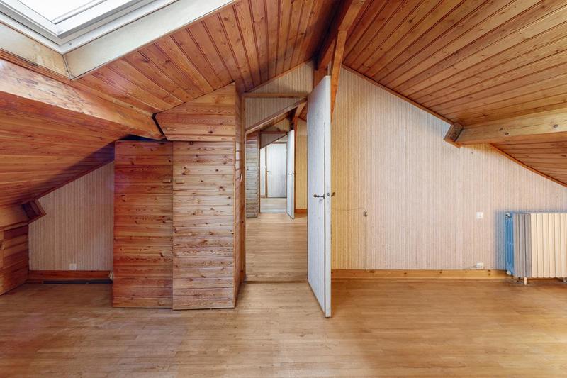 Maison - 172 m² - 10 pièces