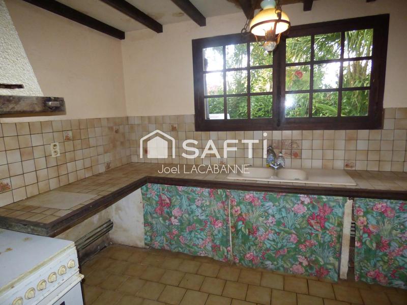 Maison - 180 m² - 8 pièces