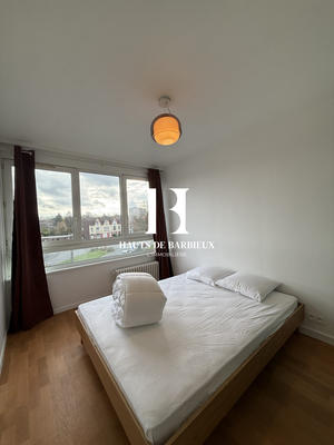 Appartement - 85 m² - 4 pièces