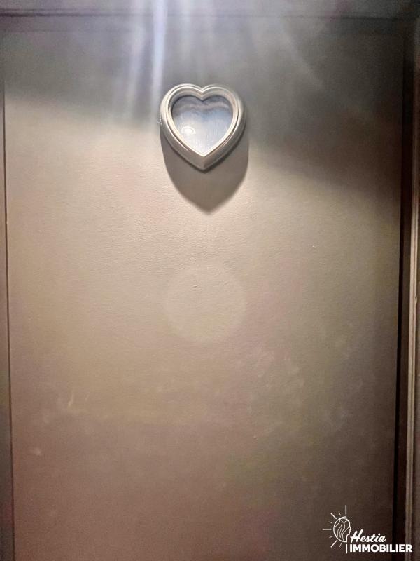 Maison - 218 m² - 8 pièces