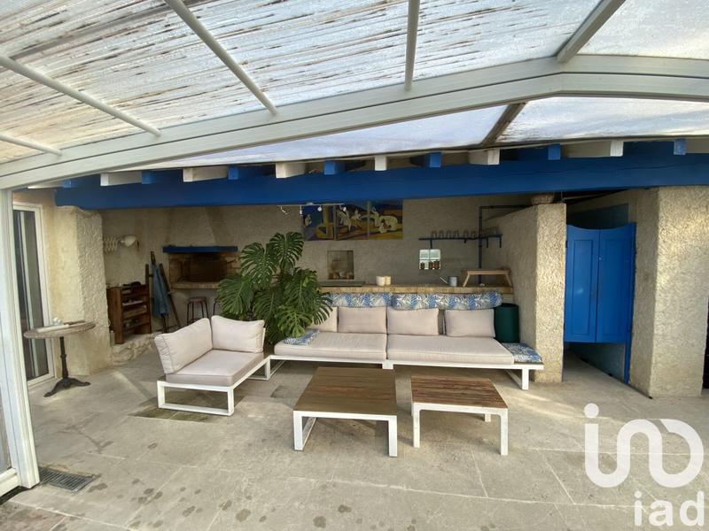 Maison - 212 m² - 9 pièces