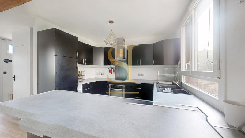 Maison - 70 m² - 4 pièces