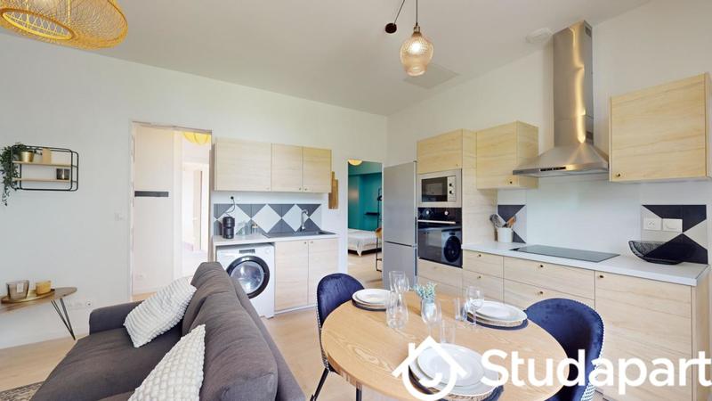 Chambre - 9 m² - 1 pièce