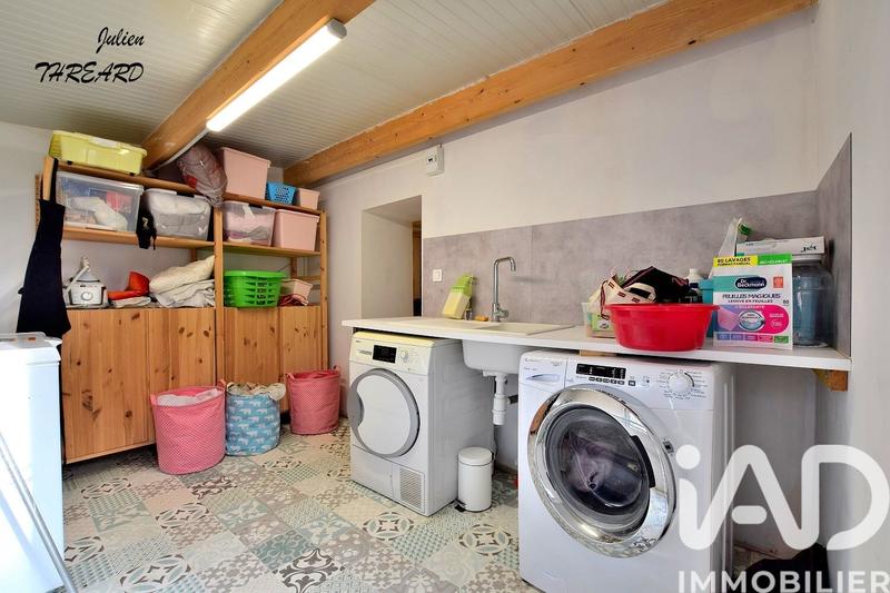 Maison - 212 m² - 6 pièces