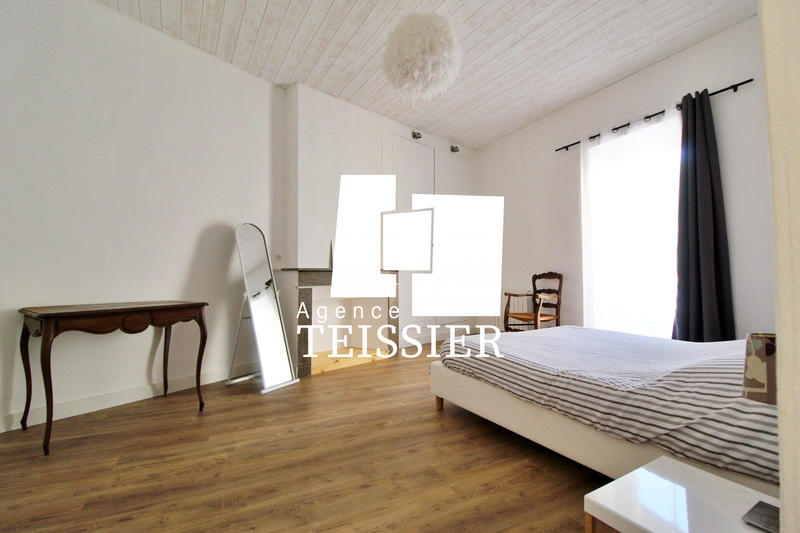 Appartement - 82 m² - 2 pièces