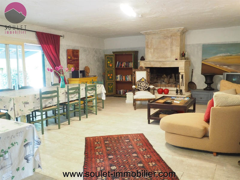 Propriété - 600 m² - 16 pièces