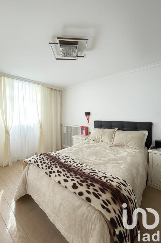 Appartement - 79 m² - 4 pièces