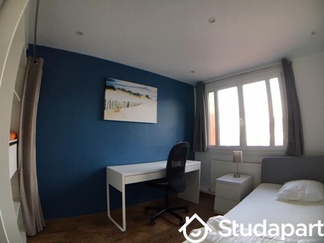 Chambre - 10 m² - 1 pièce