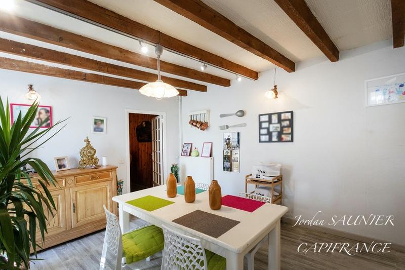 Corps de ferme - 375 m² - 22 pièces