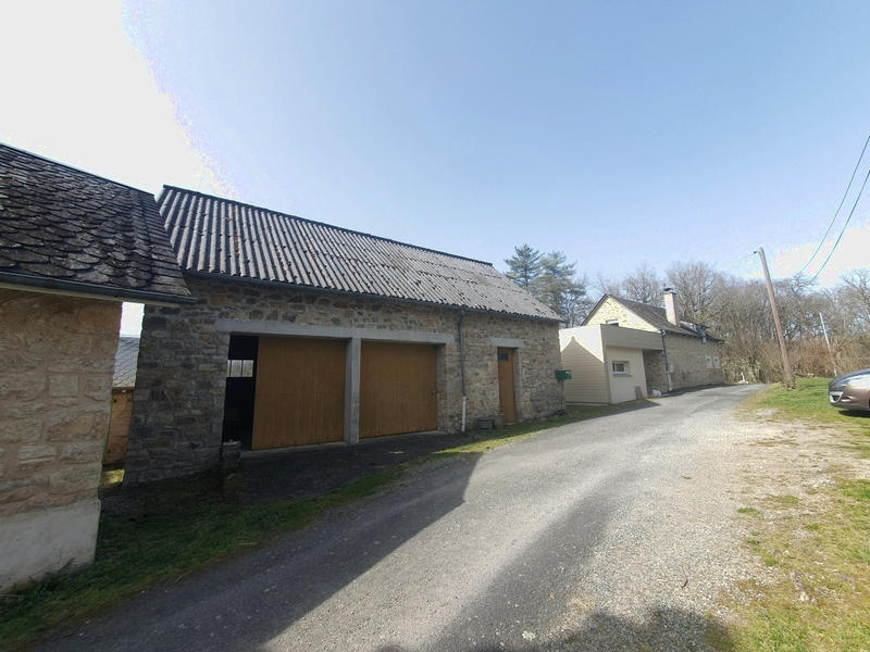 Maison de village - 90 m² - 5 pièces