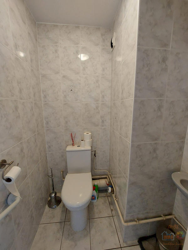 Appartement - 105 m² - 4 pièces