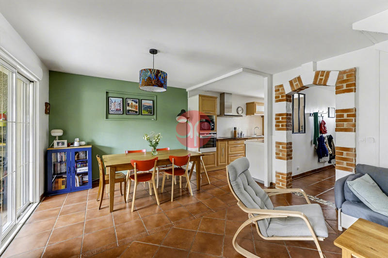 Maison - 85 m² - 4 pièces