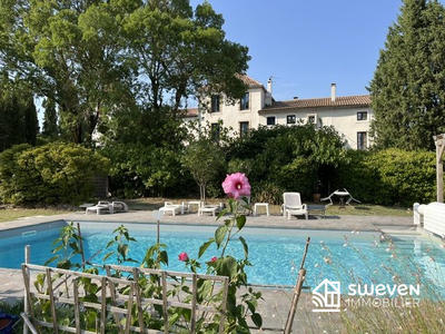 Maison ancienne - 409 m² - 17 pièces