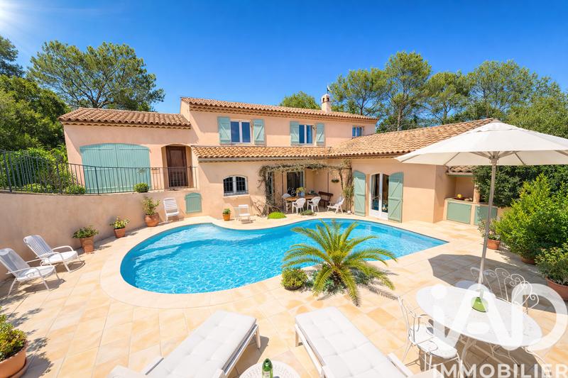 Maison - 193 m² - 5 pièces