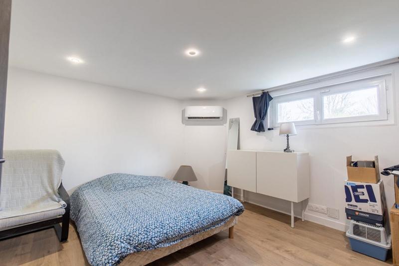 Maison - 188 m² - 9 pièces