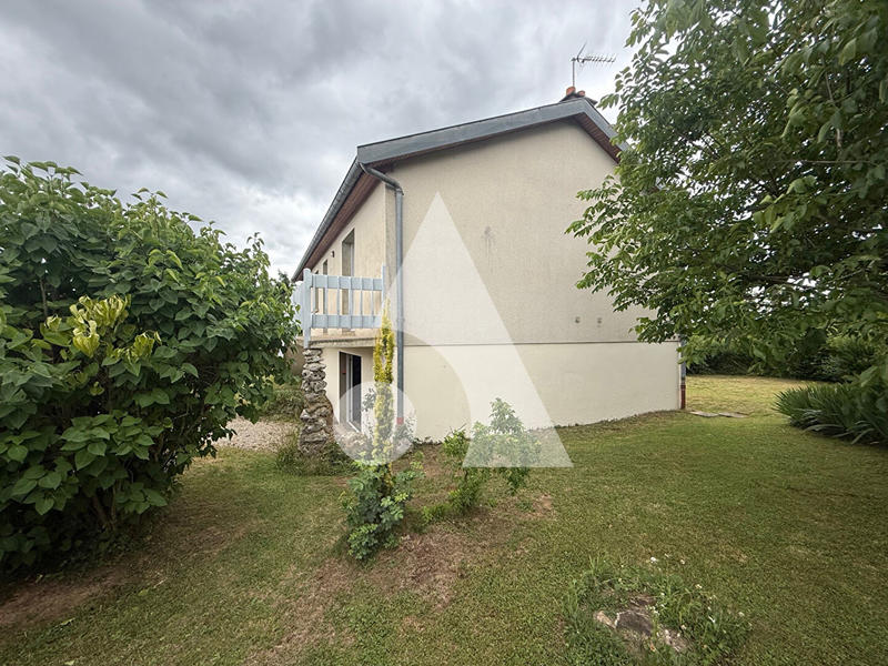 Maison - 90 m² - 4 pièces